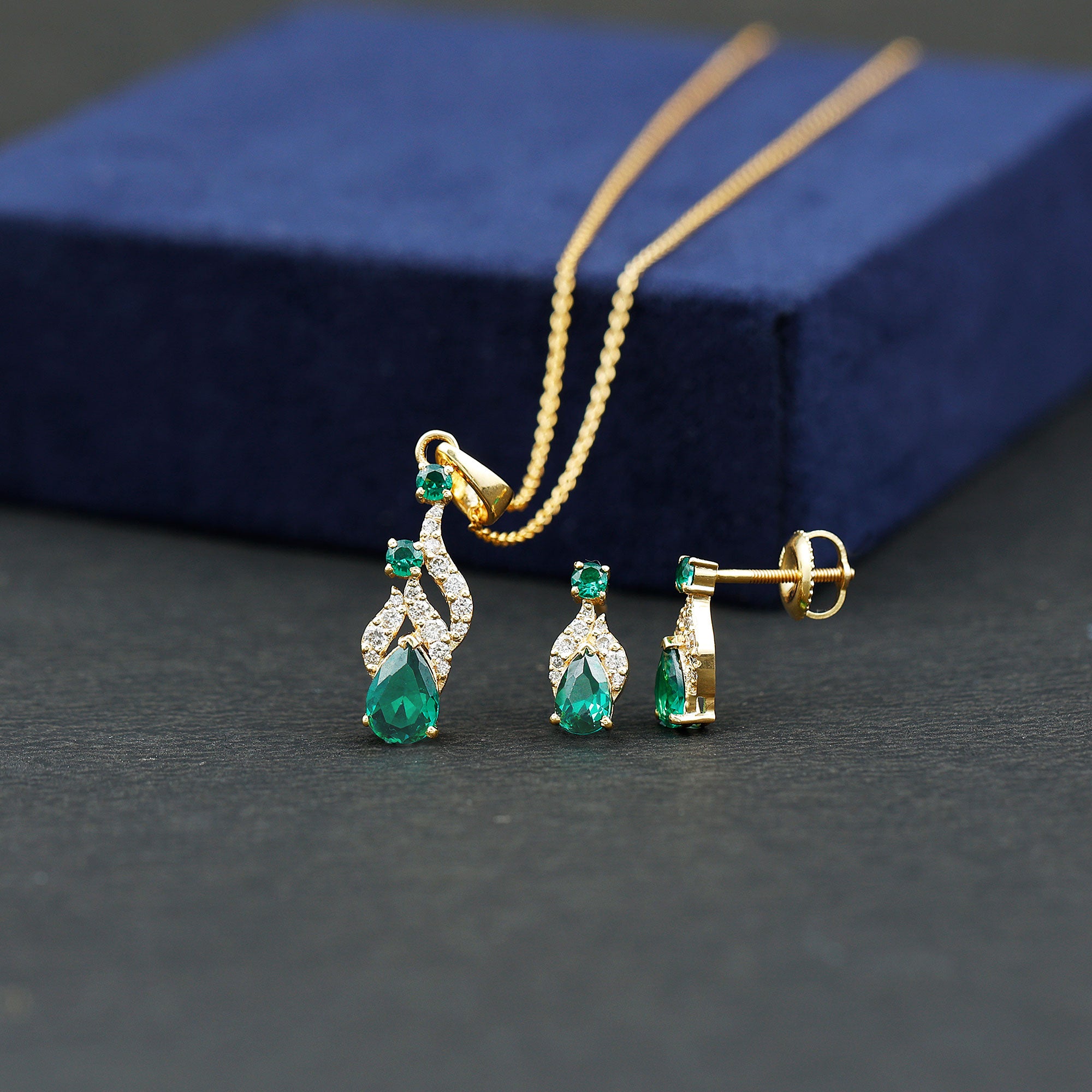 Designer Created Emerald and Diamond Dangle Jewelry Set Lab Created Emerald - ( AAAA ) - Quality - Rosec Jewels