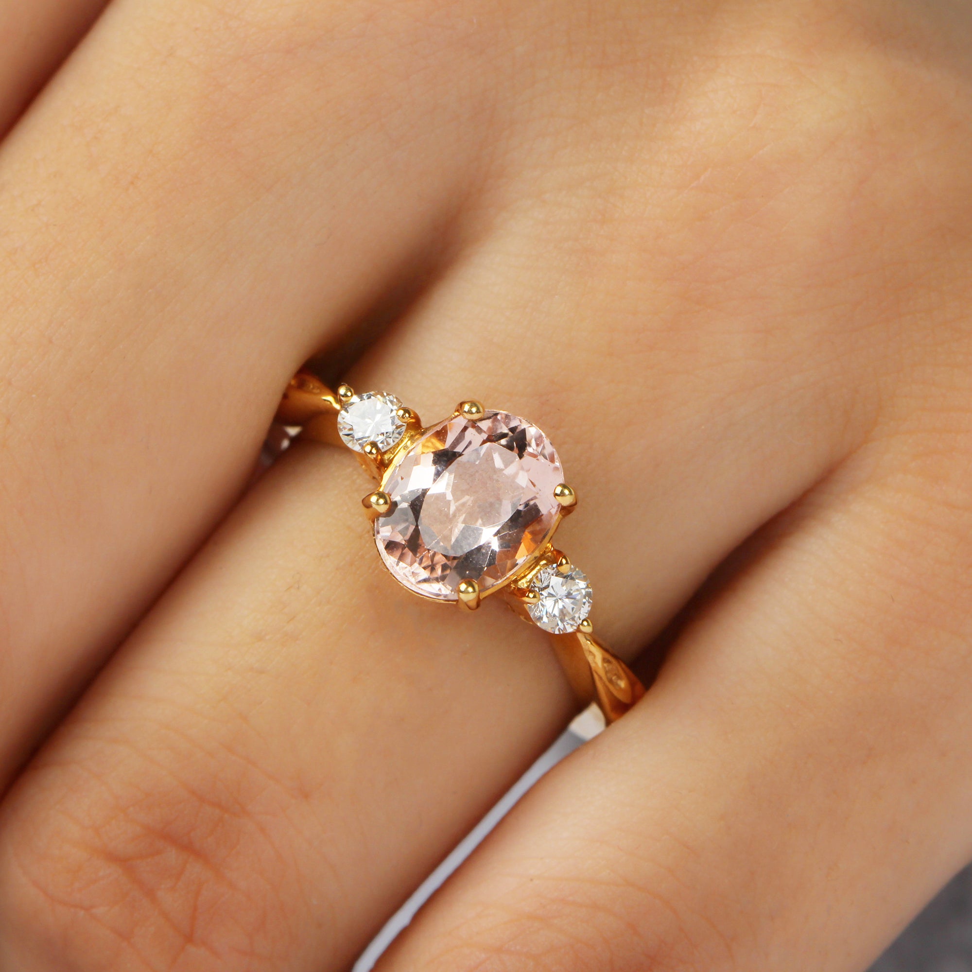 Solitaire Engagement Ring with Oval Morganite and Diamond Morganite - ( AAA ) - Quality - Rosec Jewels