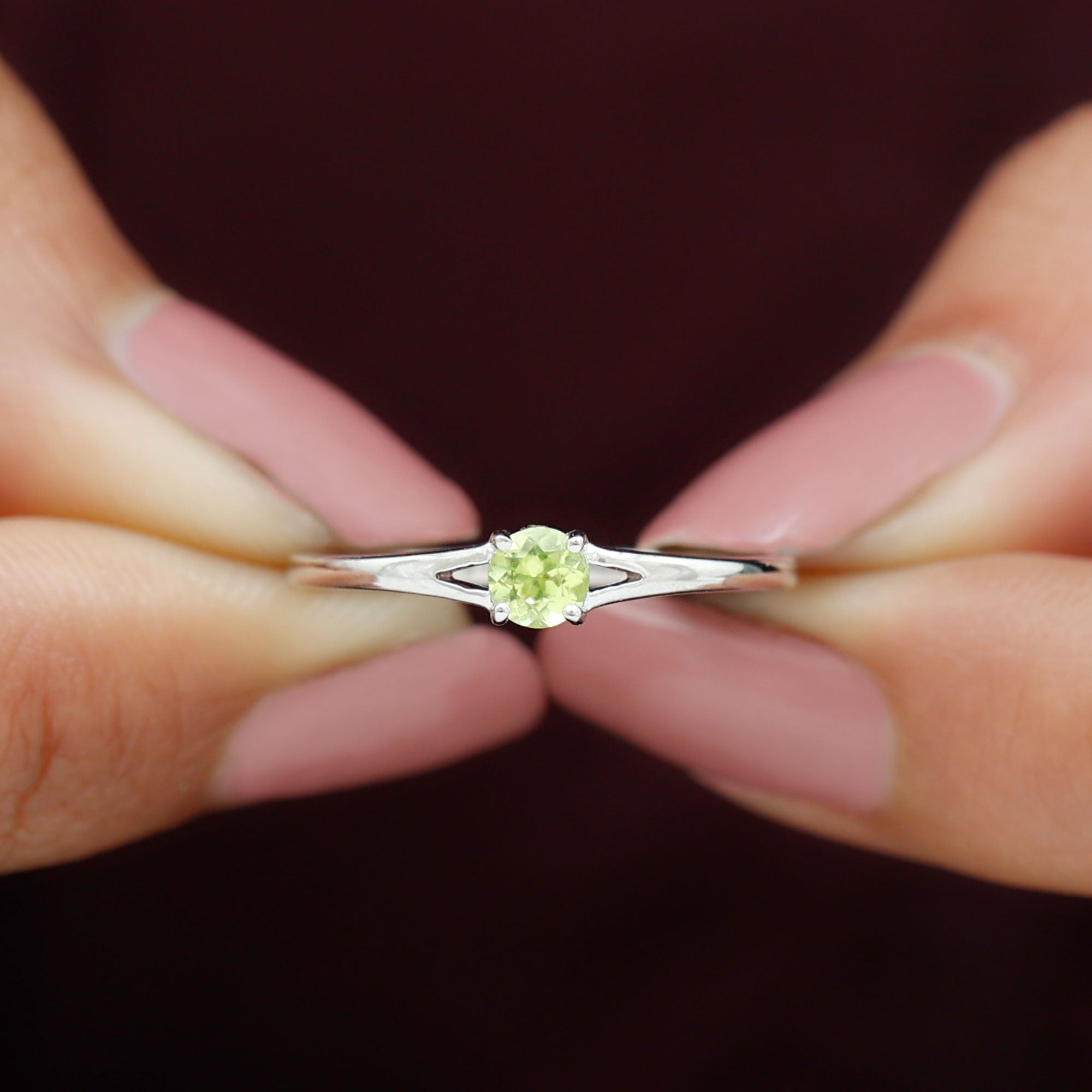 Minimal Peridot Solitaire Promise Ring in Split Shank Peridot - ( AAA ) - Quality - Rosec Jewels