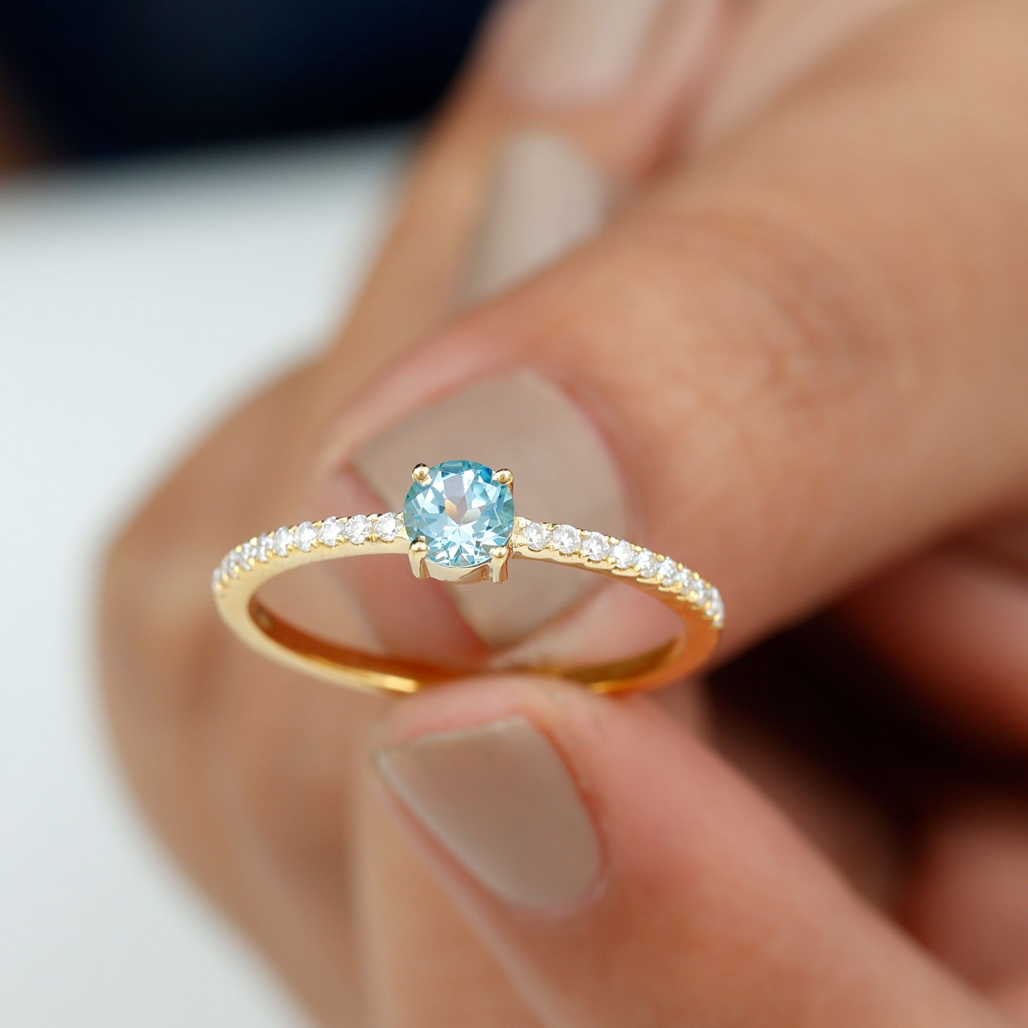 Sky Blue Topaz Solitaire Ring with Diamond Side Stones Sky Blue Topaz - ( AAA ) - Quality - Rosec Jewels